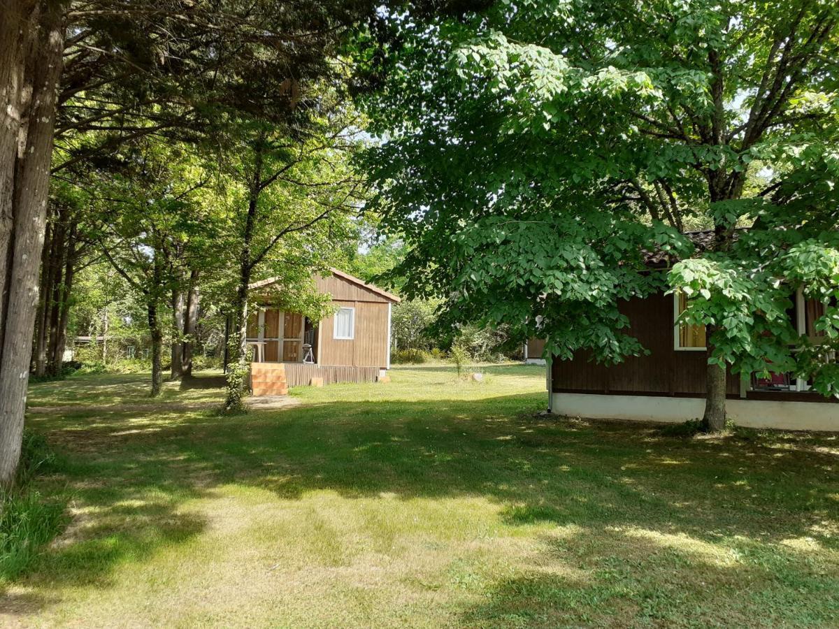 Camping Domaine Papillon Reyrevignes  Buitenkant foto