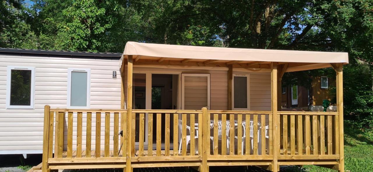 Camping Domaine Papillon Reyrevignes  Buitenkant foto