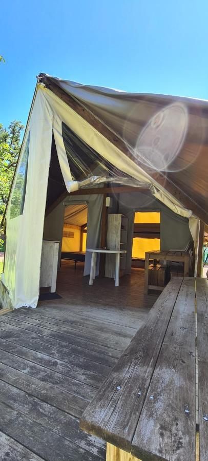 Camping Domaine Papillon Reyrevignes  Buitenkant foto